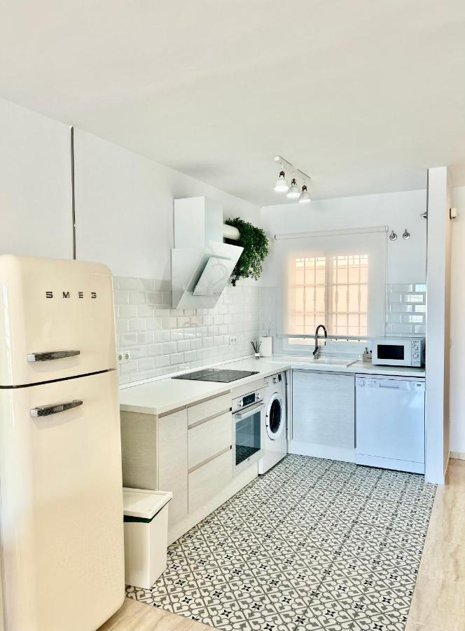 Apartamentos Pacifico Nerja Dış mekan fotoğraf